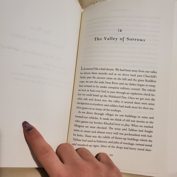 3/$10 – I Am Malala (Hardcover) by Malala Yousafzai – Used, Good Condition ✨📚 - Picture 11 of 16